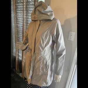 The North Face jacket size S